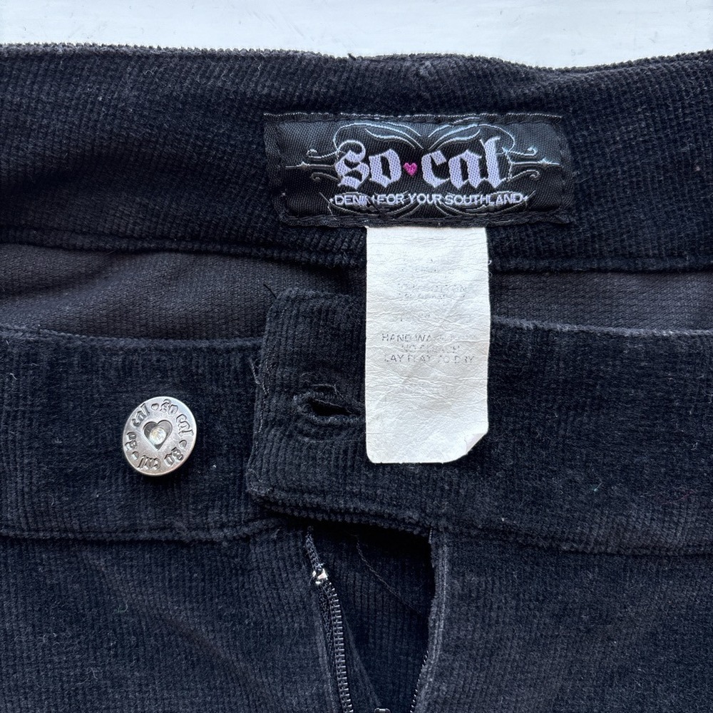 So Cal Corduroy Womens M Mini Skirt Y2K Black Raw Hem Grunge Biker Distessed - Picture 4 of 6
